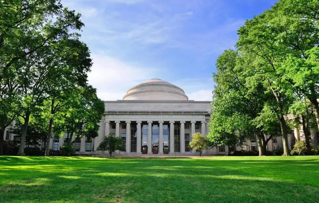 投资回报最高的美国大学TOP10,UCLA和UNC都能碾压哈佛？