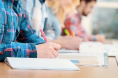 加拿大的小学怎么样?加拿大的小学教育怎么样？要不要送孩子出国留学？
